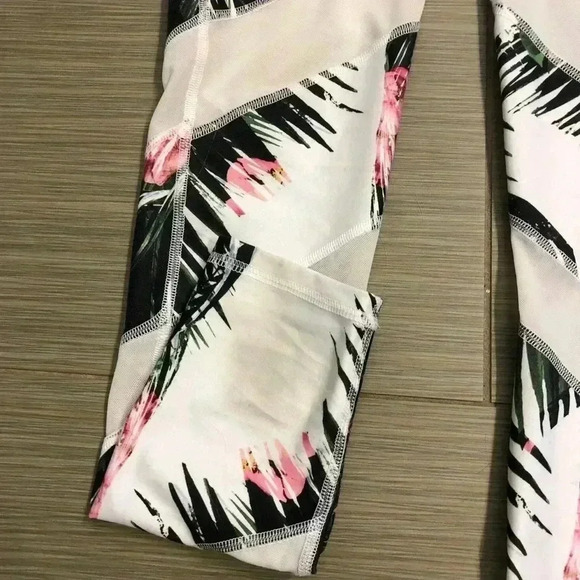 Fabletics Gaviota legging - Picture 5 of 5